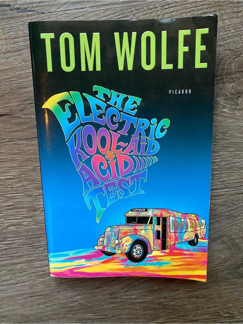 Tom Wolfe The Electric Kool-Aid Acid Test - Psychedelic Blue Cover - Non-fiction